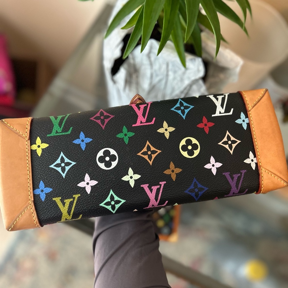 Vintage Louis Vuitton  monogram collection